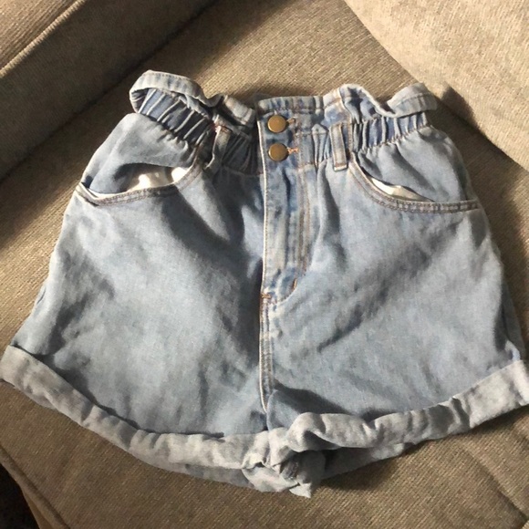 Forever 21 Paperbag shorts Size XS - Picture 1 of 3
